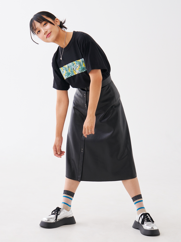 GOOD FOOD COLLAR PRINT CURSIVE T SHIRT [GF014]