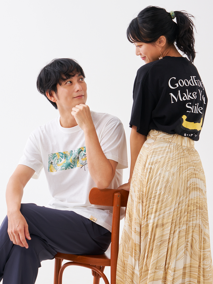 GOOD FOOD COLLAR PRINT CURSIVE T SHIRT [GF014]