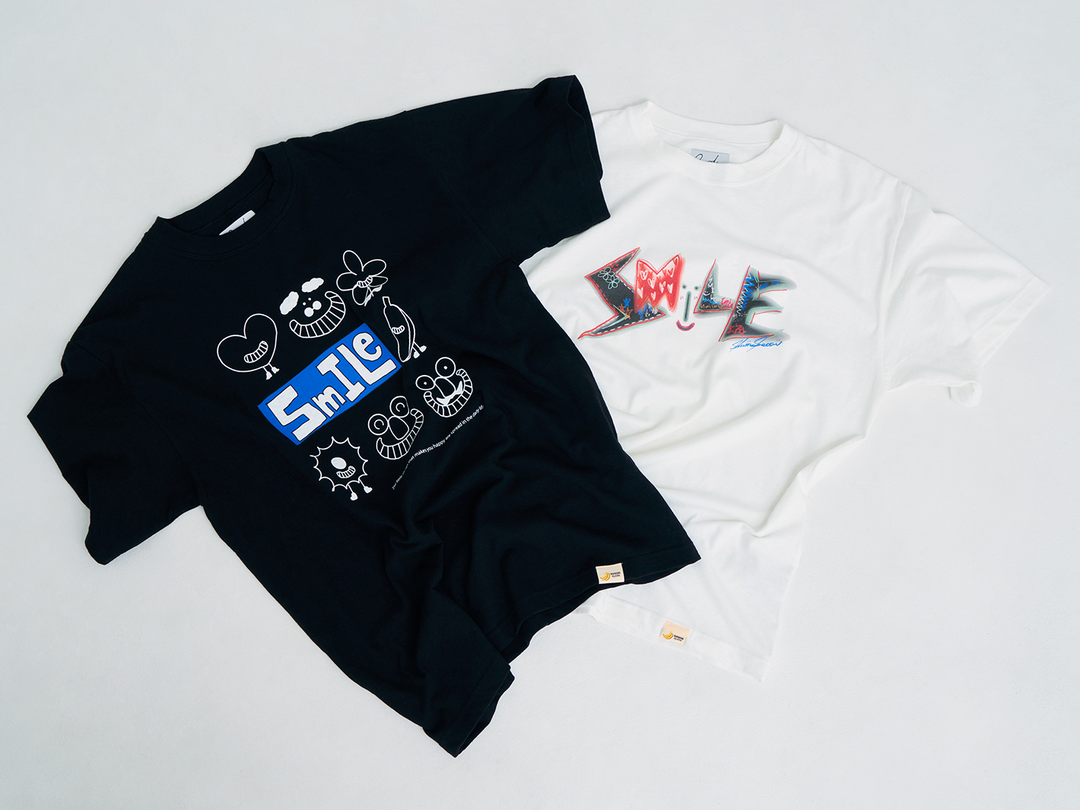 EL4225 欅坂46 佐藤詩織 直筆サイン入り Tシャツ EL4225 欅坂46 佐藤詩織 直筆サイン入り Tシャツ