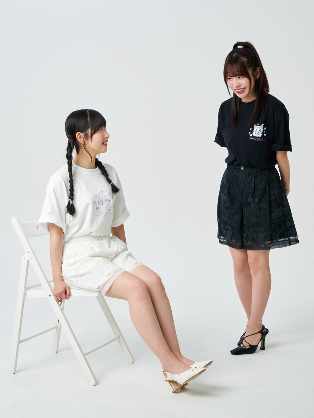 SKE48 佐藤佳穂＆井上瑠夏 Sustainable Message Tシャツ Type B [GF027]